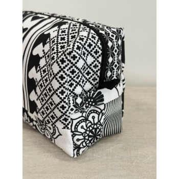 Neceser Box "Corazones"