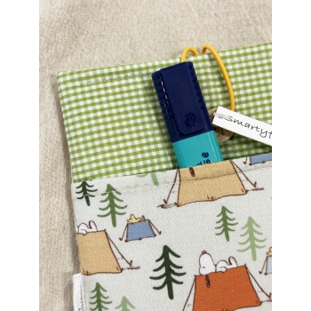 Funda Protectora para Ebook "Snoopy Camping" con bolsillo